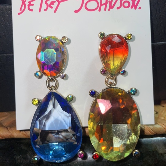 Betsey Johnson Love Fest Multicolored Brand Earrings - Picture 2 of 3